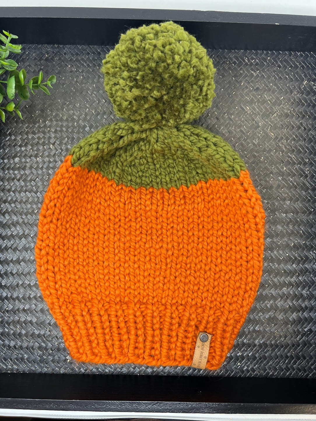 Gorro de punto con forma de calabaza