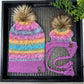 Bonnets assortis pour maman et chiot