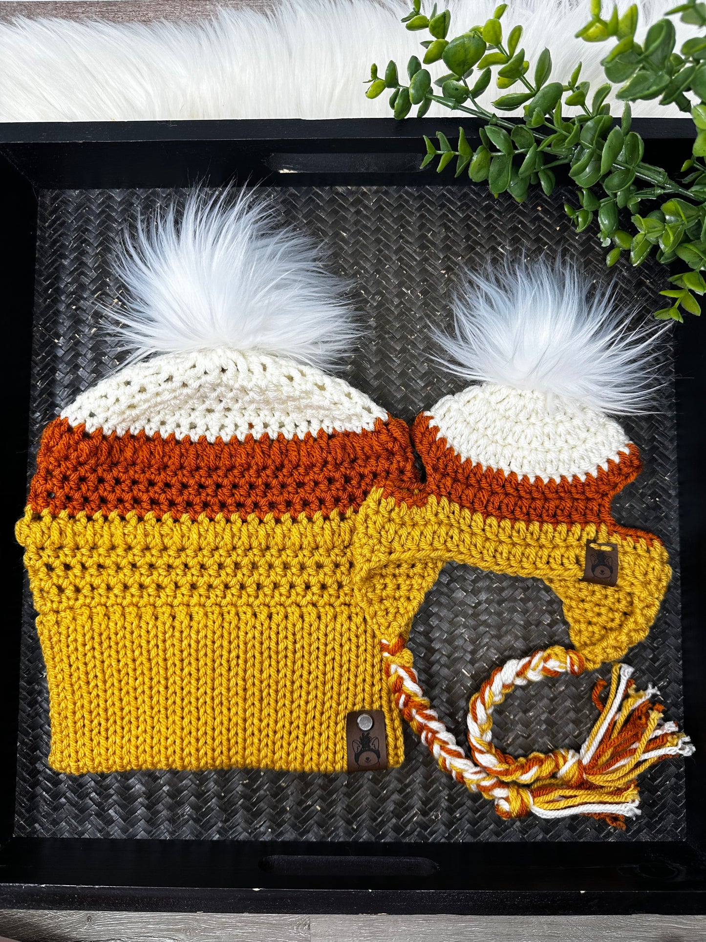 Ensemble bonnet maman et chiot Candy Corn