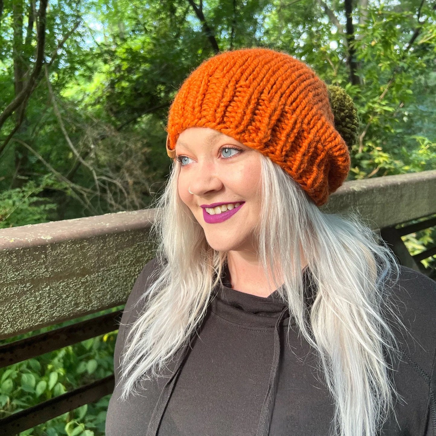 Gorro de punto con forma de calabaza